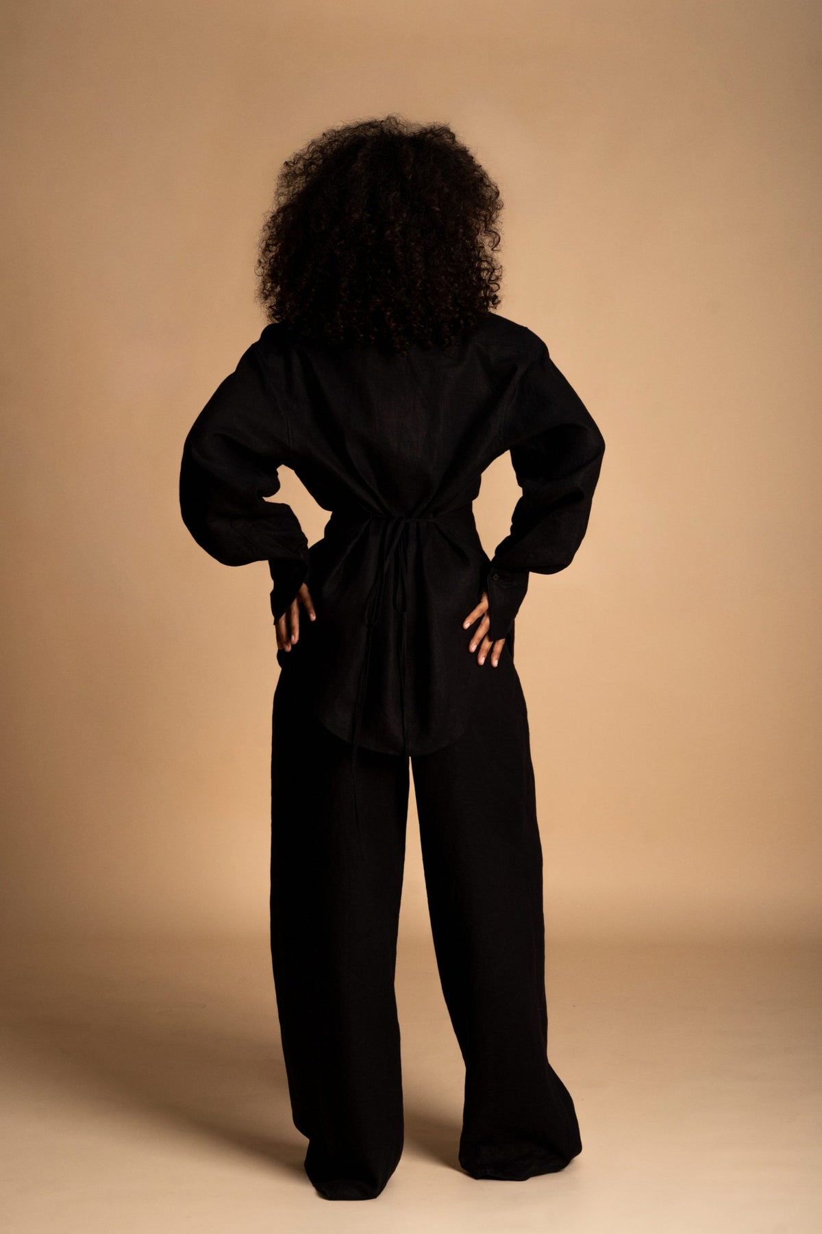 Atelier Linen Set Black